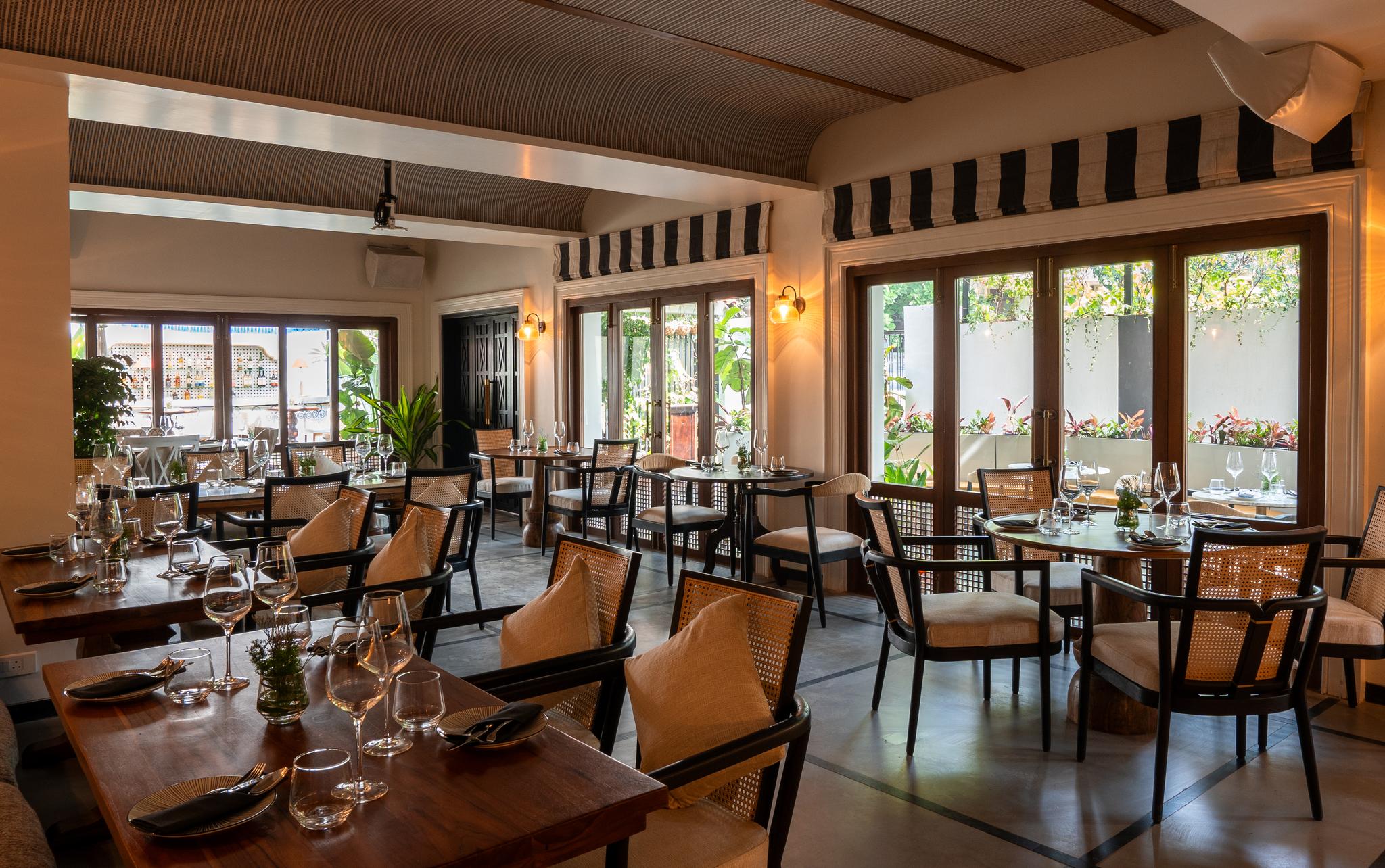 Hospitality & Retail, Elevating Service - Aspect Caretain